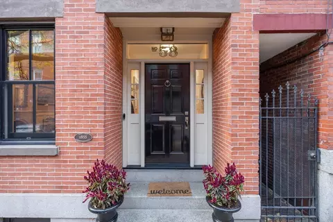 58 Baldwin St, Boston, MA 02129