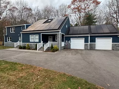 4 Summer Hill Rd, Medway, MA 02053
