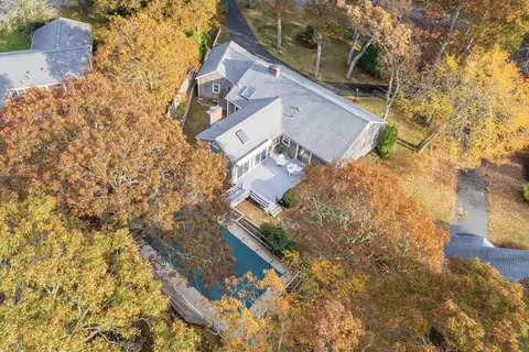 37 Silver Ln, Barnstable, MA 02601