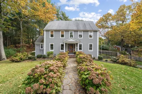 31 Pilgrim By Way, Duxbury, MA 02332