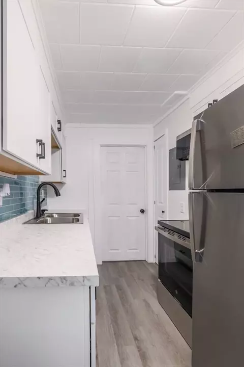 Kitchen - 116-118 North St, Ware, MA 01082 photo 2 of 8