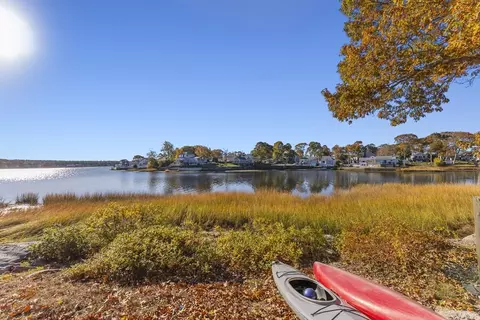 51 Warr Ave, Wareham, MA 02571 photo 14
