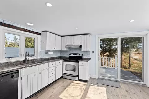74 Cherry St, Marshfield, MA 02050 photo 11