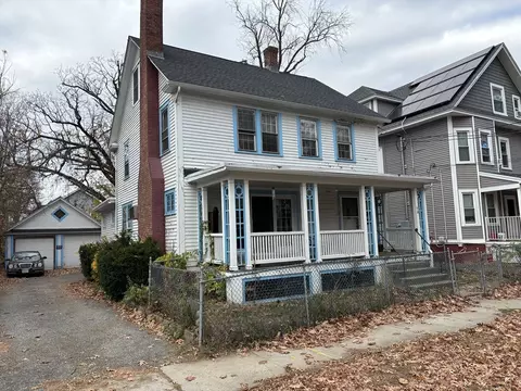 Exterior - 40 Norfolk St, Springfield, MA 01109 photo 2 of 5