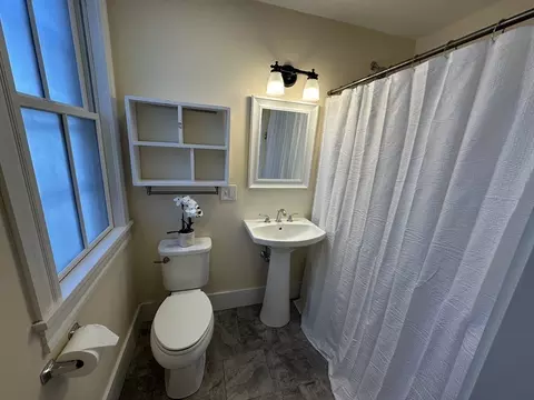 Bath - 270 Central St, Acton, MA 01720 photo 1 of 5