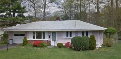 83 Lynn Rd, Brockton, MA 02302