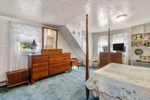Bedroom - 25 Crooked River Rd, Wareham, MA 02571 photo 2 of 3