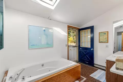 Bath - 25 Crooked River Rd, Wareham, MA 02571 photo 4 of 4