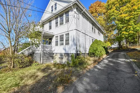 14-16 Pond St, Hyde Park, MA 02136