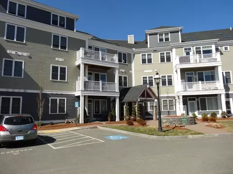 16 Taylor Dr #3009, Reading, MA 01867