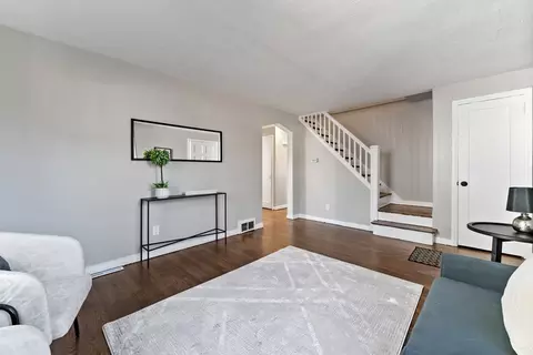 197 Pheland St, Springfield, MA 01109 photo 6
