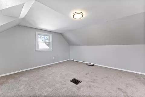 197 Pheland St, Springfield, MA 01109 photo 23