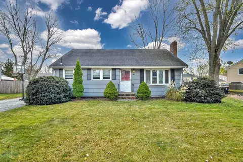 48 Almon Ave, Brockton, MA 02301