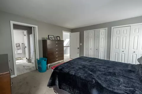 33 Fourth St, Worcester, MA 01602 photo 21