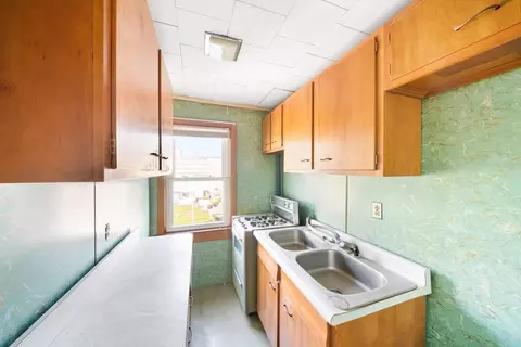 254 Division St, Fall River, MA 02721 photo 19
