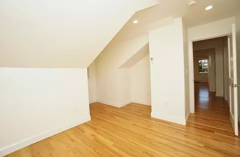 Bedroom - 2 Thaxter Rd, Newton, MA 02460 photo 7 of 10