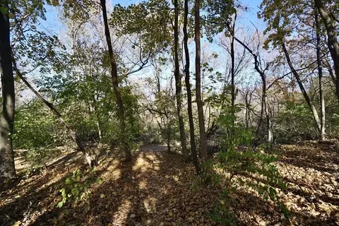 Exterior - 2 Thaxter Rd, Newton, MA 02460 photo 6 of 8