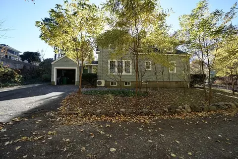 2 Thaxter Rd, Newton, MA 02460