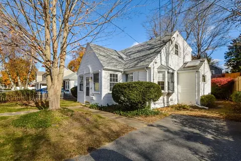 50 Thayer Ave, Weymouth, MA 02188