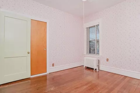 Bedroom - 395 Goodwin St, Fall River, MA 02724 photo 3 of 5
