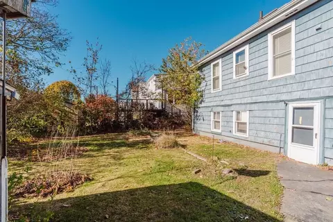 Exterior - 395 Goodwin St, Fall River, MA 02724 photo 9 of 10