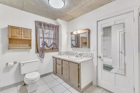 56 Butler St, Fall River, MA 02724 photo 27