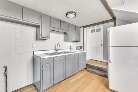 56 Butler St, Fall River, MA 02724 photo 12