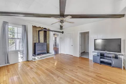 56 Butler St, Fall River, MA 02724 photo 8