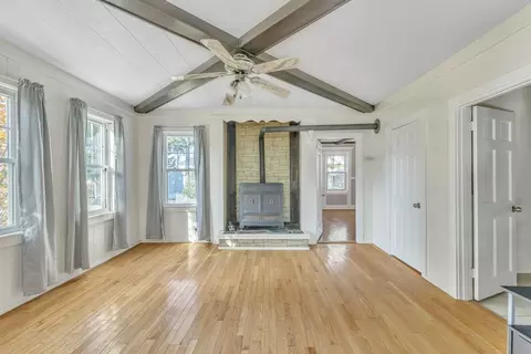 56 Butler St, Fall River, MA 02724 photo 6