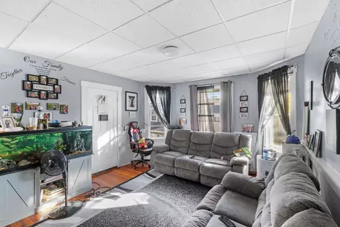 682 Eastern Ave, Fall River, MA 02723 photo 11