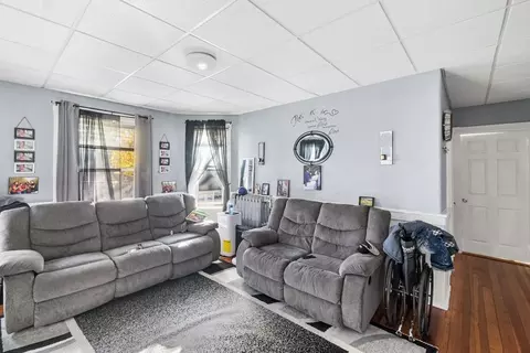 682 Eastern Ave, Fall River, MA 02723 photo 10