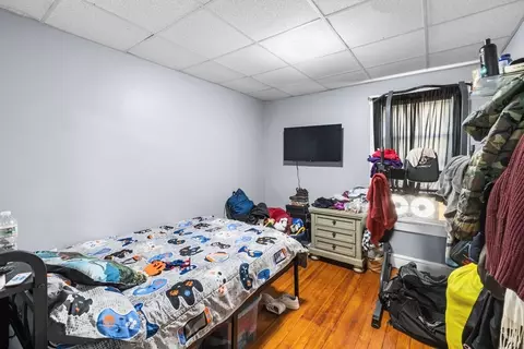 682 Eastern Ave, Fall River, MA 02723 photo 12