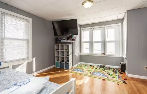 474 William St, Fall River, MA 02721 photo 15