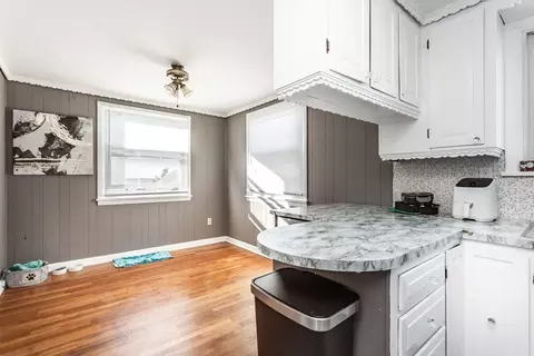 474 William St, Fall River, MA 02721 photo 5