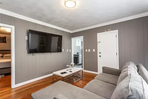 474 William St, Fall River, MA 02721 photo 9