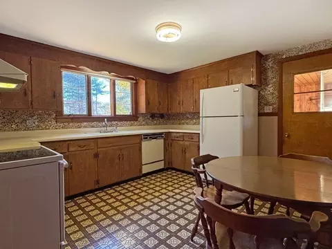 198 Plain Rd, Greenfield, MA 01301 photo 4