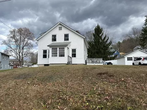9 Central St, Erving, MA 01344 photo 2