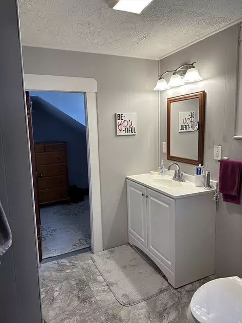 9 Central St, Erving, MA 01344 photo 31