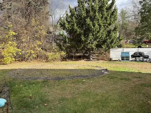 9 Central St, Erving, MA 01344 photo 7