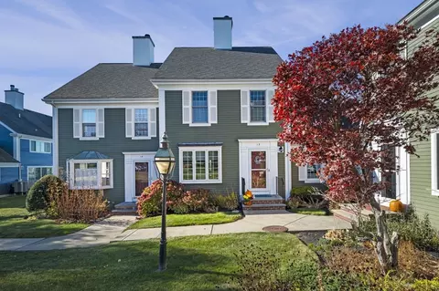 15 Settlers Way #15, Salem, MA 01970