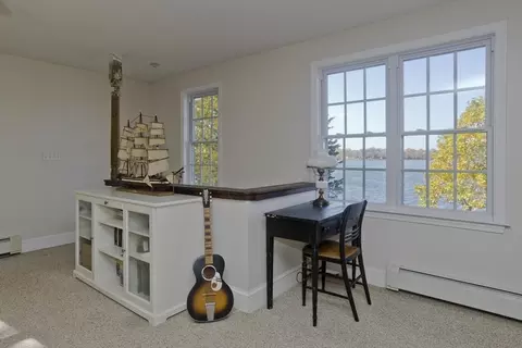 62 Riverside Dr, Berkley, MA 02779 photo 18