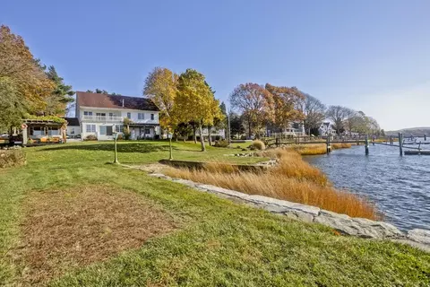 62 Riverside Dr, Berkley, MA 02779 photo 35