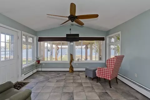62 Riverside Dr, Berkley, MA 02779 photo 25