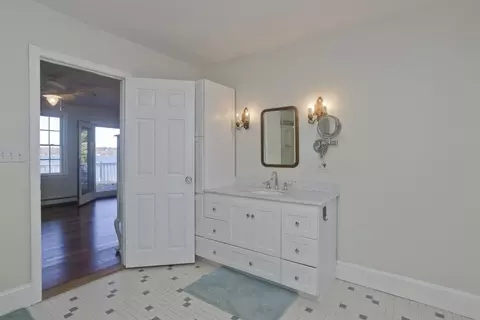 62 Riverside Dr, Berkley, MA 02779 photo 15