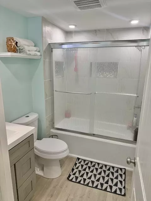 95 Everett St, Lawrence, MA 01843 photo 17
