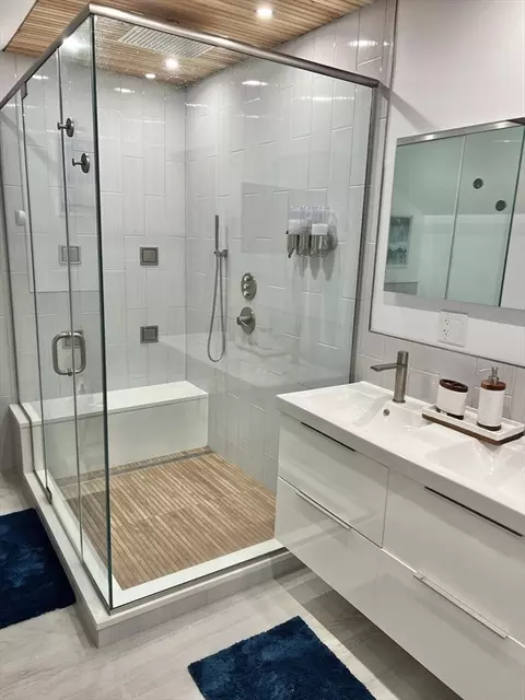 95 Everett St, Lawrence, MA 01843 photo 10