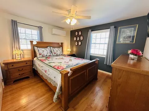 36 Sunbrier Rd, Springfield, MA 01129 photo 15