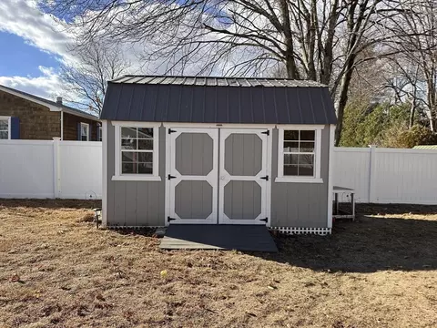 36 Sunbrier Rd, Springfield, MA 01129 photo 27