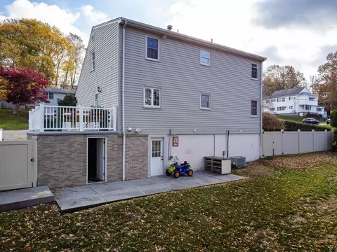 190 Adams St, Fall River, MA 02720 photo 21