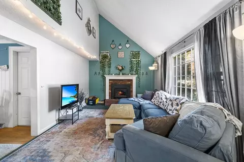 16 13th Ave, Wareham, MA 02571 photo 2